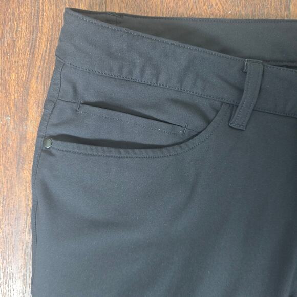 lululemon Black ABC pants - Picture 5 of 9